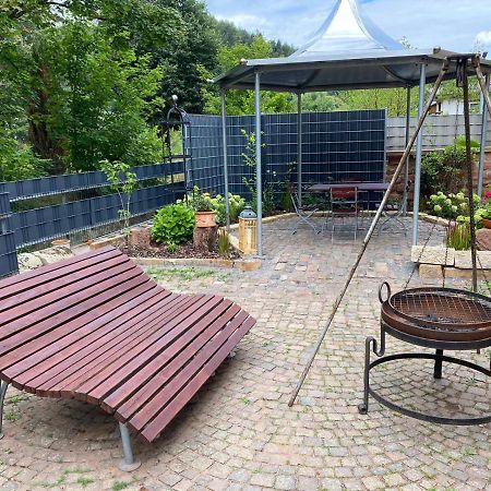 Pension - Gaestehaus Zum Pfaelzerwald 힌터바이덴탈 외부 사진