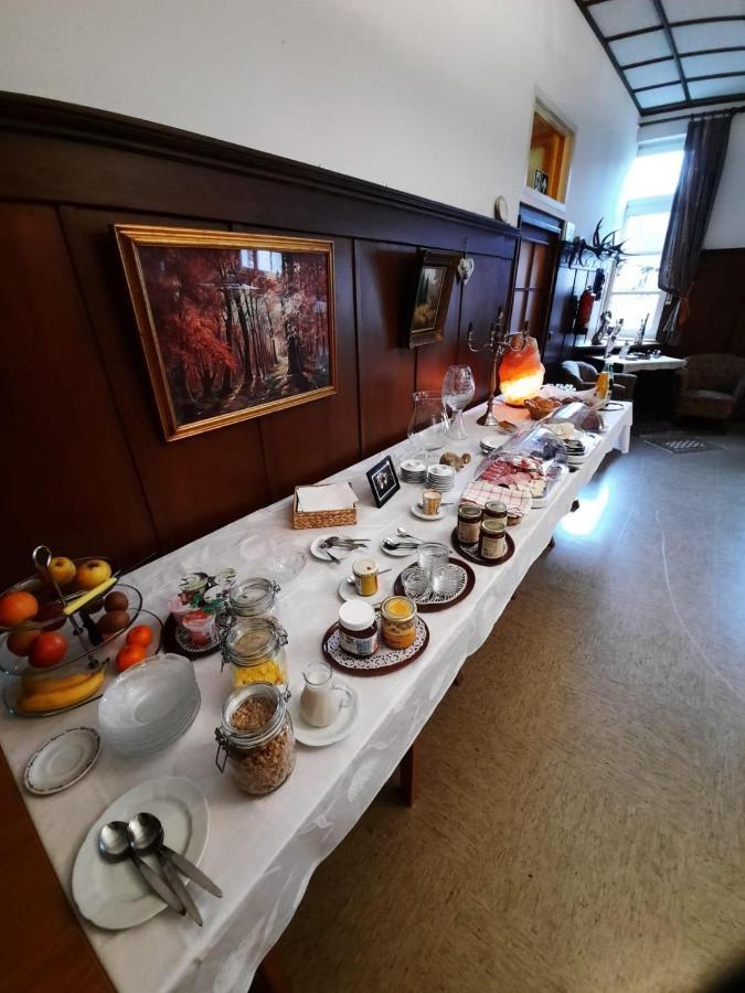 Pension - Gaestehaus Zum Pfaelzerwald 힌터바이덴탈 외부 사진