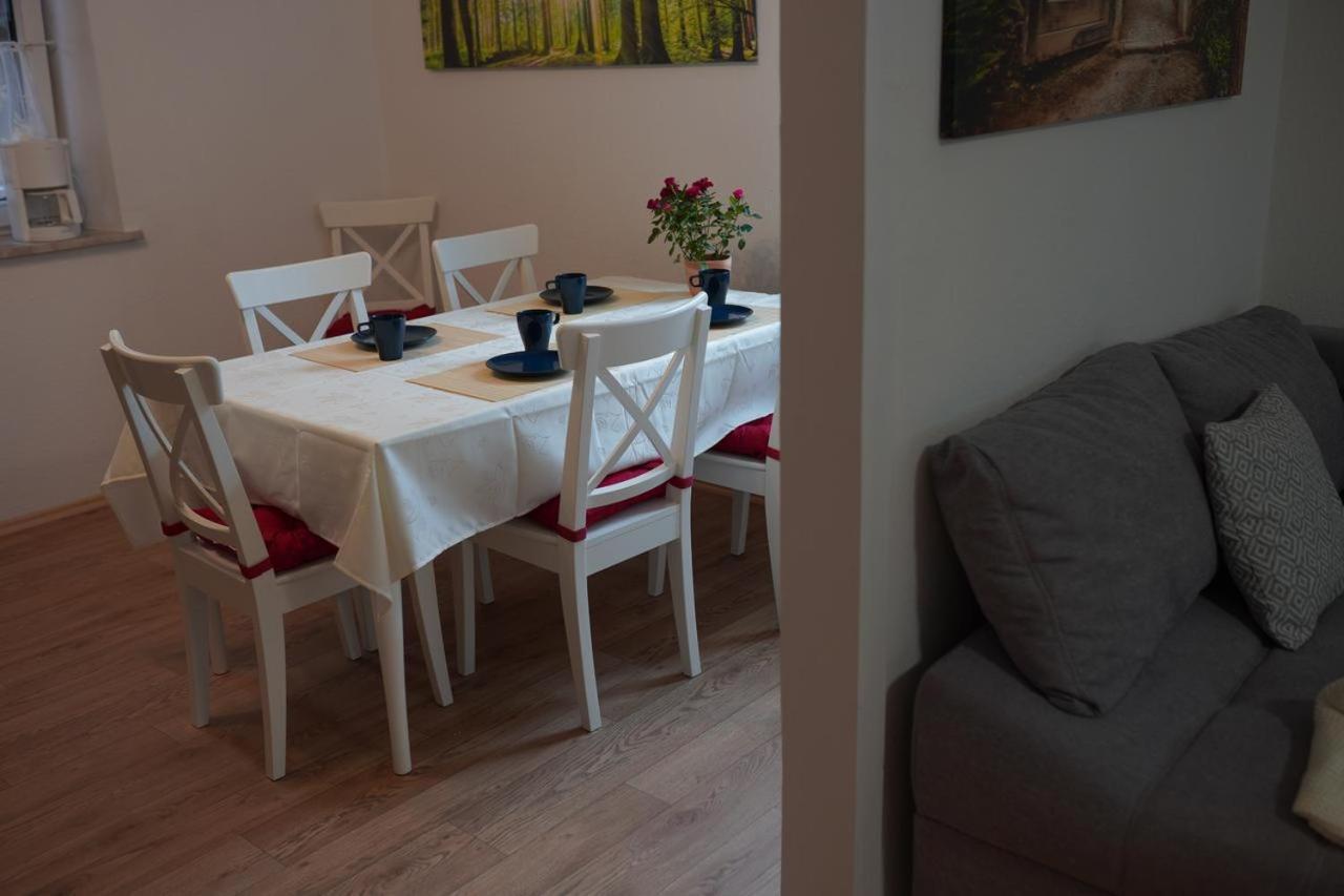 Pension - Gaestehaus Zum Pfaelzerwald 힌터바이덴탈 외부 사진