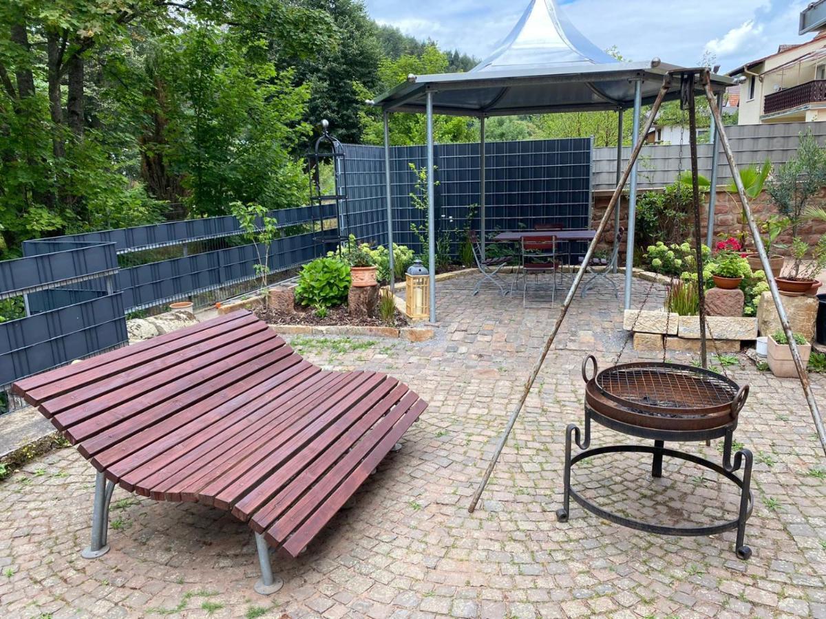 Pension - Gaestehaus Zum Pfaelzerwald 힌터바이덴탈 외부 사진